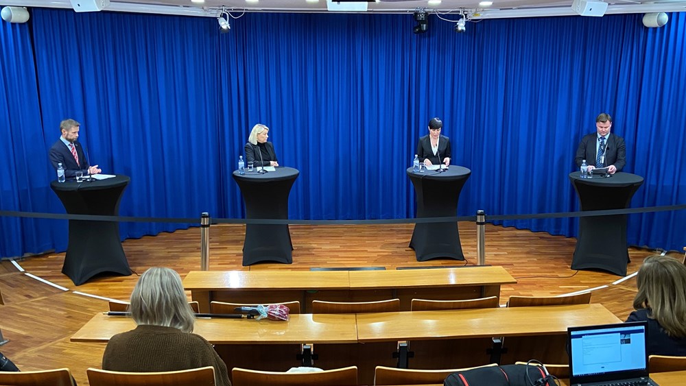 Pressekonferanse om koronasituasjonen