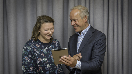 Solveig Boland og statsråd Jan Tore Sanner.