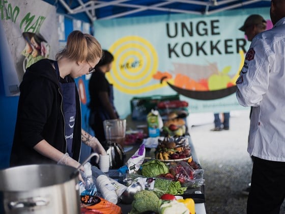 Unge Kokker i sving under Trøndersk Matfestival