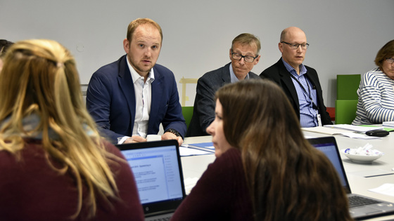 Landbruks- og matminister Jon Georg Dale inviterte denne uken et bredt utvalg organisasjoner til et innspillsmøte.
