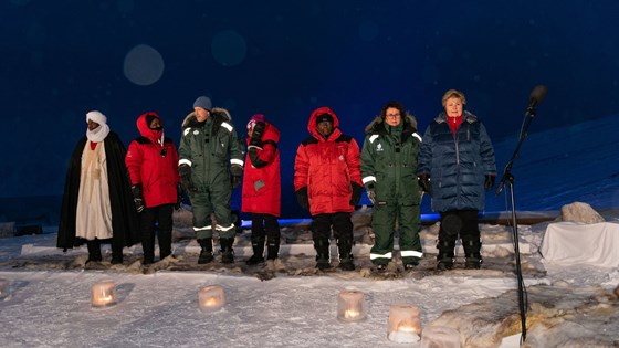 25. februar 2020: 28 depositører fra alle kontinenter deponerte frø i Svalbard Globale frøhvelv.