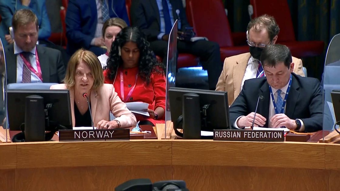 Personer på talerstol