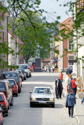Figure 6.1 Ancient Fredrikstad. It is important to ensure the private car-use within the urban environment. The car-use, however, must adapt to the terms of the city-structure.