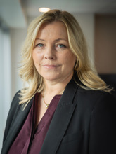 Portrett av arbeids- og inkluderingsminister Kjersti Stenseng