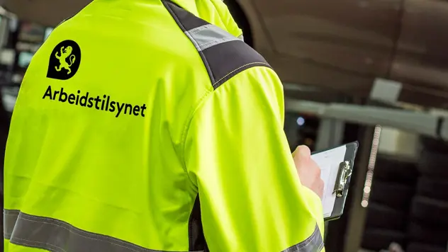 Bilete frå ein kontroll hjå ei verksemd.