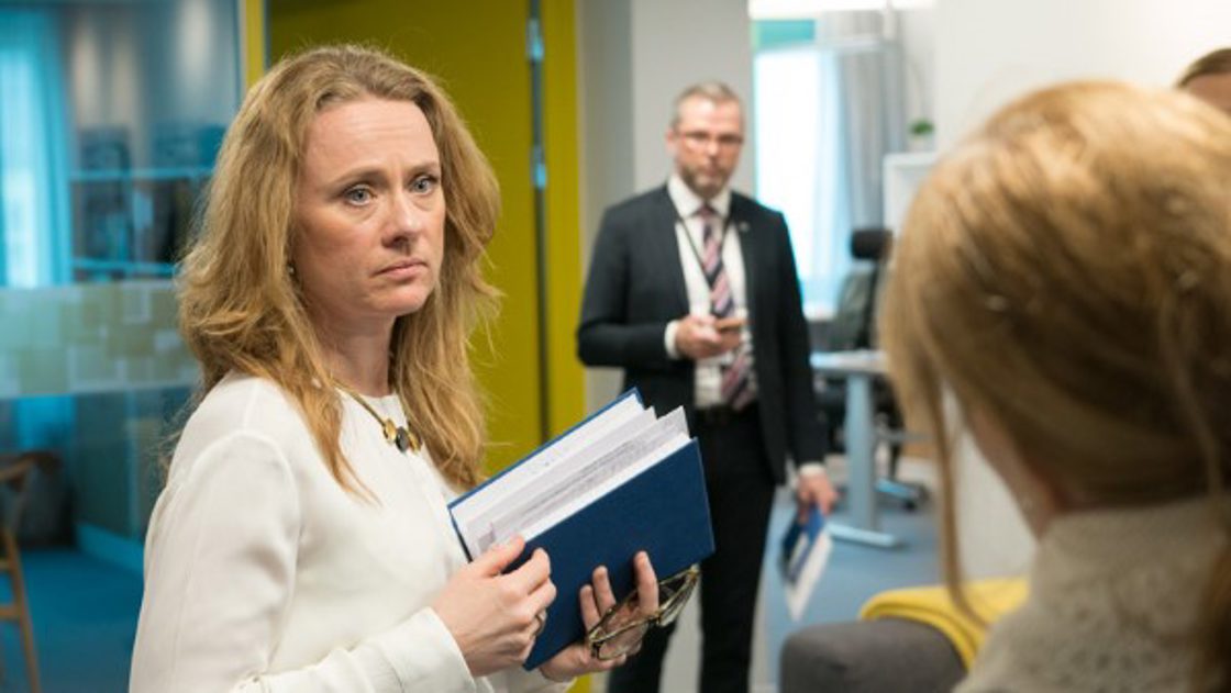 Bilde av arbeids- og sosialminister Anniken Hauglie.