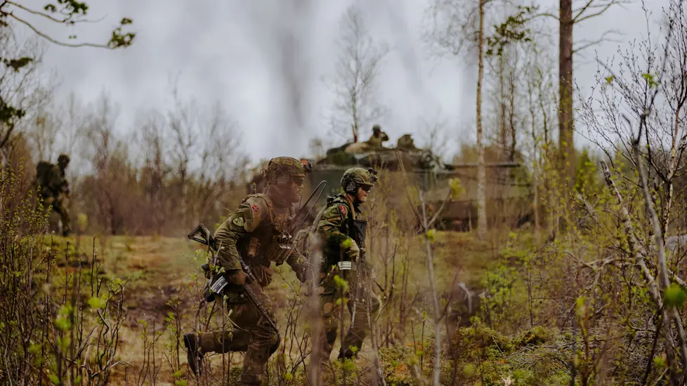 De fleste tilleggene i Arbeidstidsavtalen i Forsvaret vil kunne kvalifisere som pensjonsgivende, i lys av Høyesteretts dom. Regjeringen har bestemt at dette skal gjelde tilbake til 1. januar 2020.