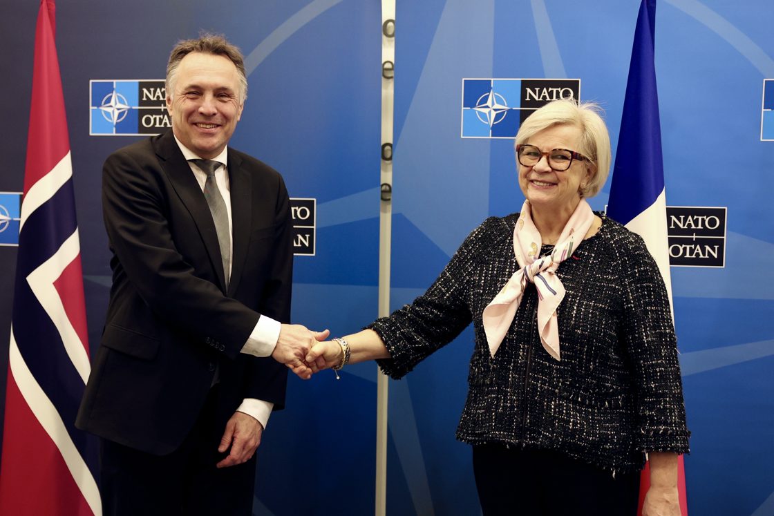 A new agreement between France and Norway provides new capabilities to Ukraine within the areas of surveillance and situational awareness, and aerial bombs.