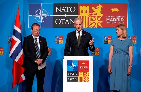 Norges delegasjon på toppmøtet i NATO i Madrid 2022.