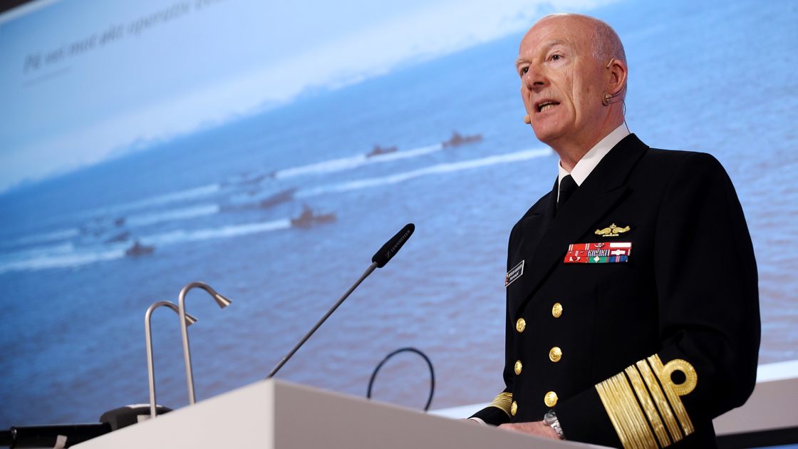 Forsvarssjef Haakon Bruun-Hanssen legger fram Forsvarets årsrapport 3. april. 
