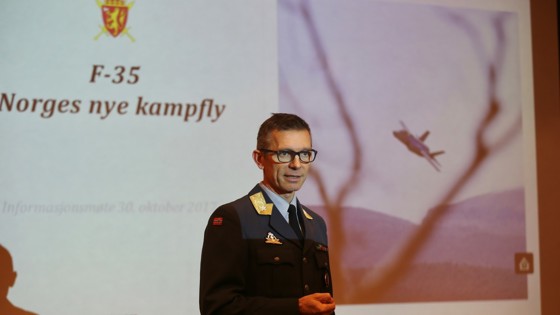 Brigader Dag R. Aamoth i Kommunikasjonsenheten i Forsvarsdepartementet