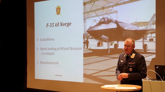 Generalmajor Morten Klever, programdirektør i Kampflyprogrammet i Forsvarsdepartementet