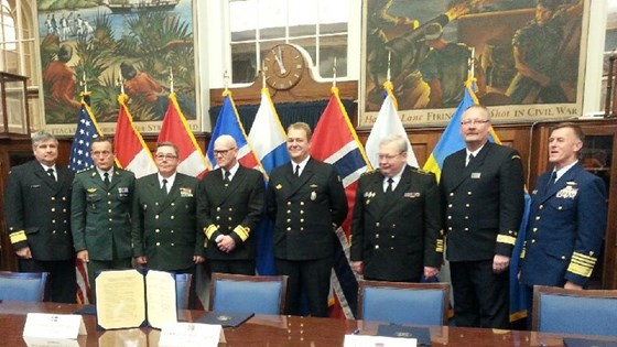 Sjefen for den norske Kystvakten flaggkommandør Sverre Nordahl Engeness deltok på møtet hvor sjefene for kystvaktene i de 8 arktiske nasjonene konstituerte Arktisk kystvaktforum (ACGF).