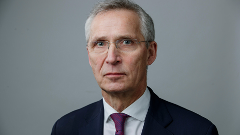 Portrettbilde av finansminister Jens Stoltenberg.