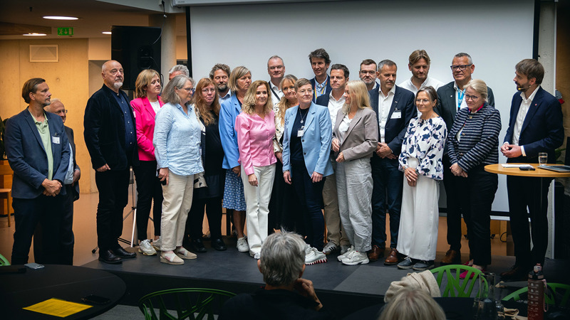 Gruppebilde av partnerne i Ventetidsløftet