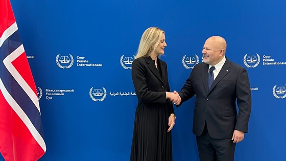  Minister of Justice and Public Security Emilie Enger Mehl (left) greets Prosecutor of the ICC Karim A. A. Khan QC in The Hague. 