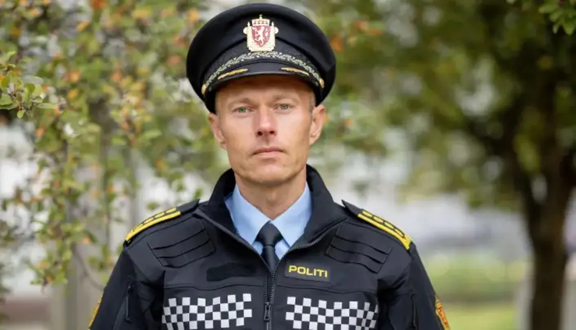 portrett av politimann