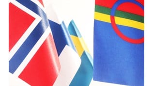 Nordiske og samisk flagg