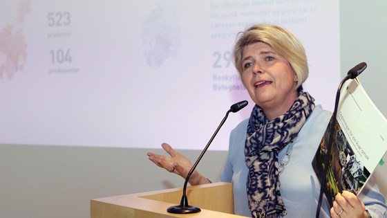 Nina Sundquist, administrerende direktør i Stiftelsen Matmerk, presenterte "Status lokalmat- og drikke 2018"