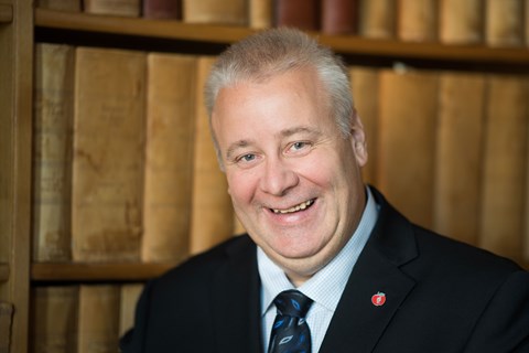 Landbruks- og matminister Bård André Hoksrud.