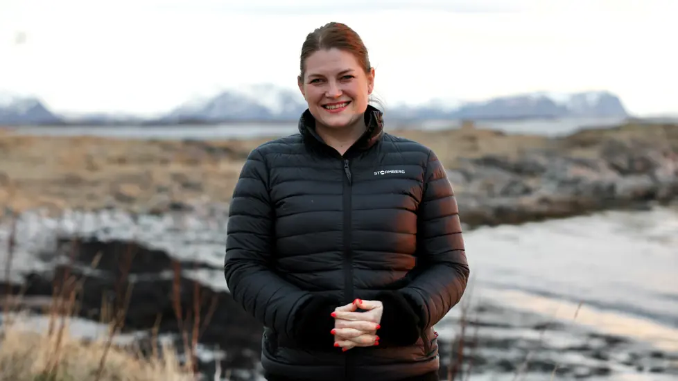 Næringsminister Cecilie Myrseth på Andøya i forkant av oppskytingen.