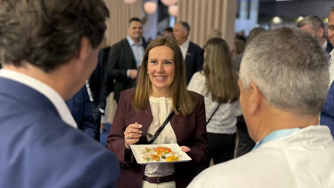 Fiskeri- og havministeren under fjorårets Seafood Expo Barcelona.