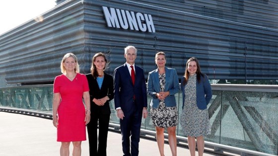 De nordiske statsministrene står foran Munchmuseet i Oslo.