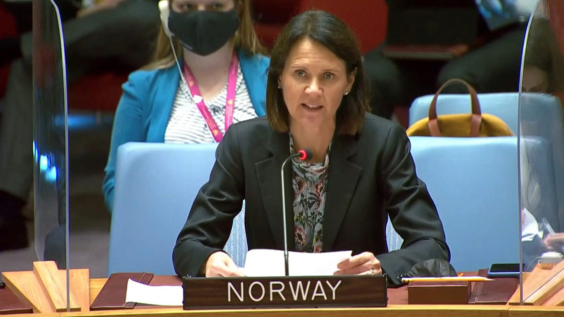 Syria kjemi: Stedfortredende ambassadør Trine Heimerback oppfordret Syria til å etterleve resolusjonen fra Sikkerhetsrådet. Foto: FN-delegasjonen
