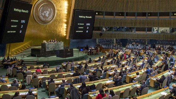 Wide view of the General Assembly meeting to consider the necessity of ending the economic, commercial and financial embargo imposed by the United States of America against Cuba. Credit: Cia Pak, UN