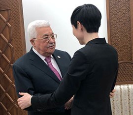 Utenriksministeren i møte med palestinernes president Mahmoud Abbas. Foto: Guri Solberg, UD