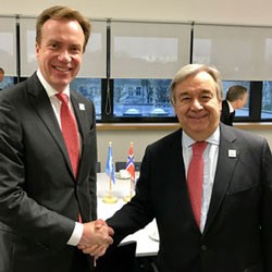G20-møte: Utenriksministeren i samtale med FNs nyvalgte generalsekretær, António Guterres. Foto: Ingrid Kvammen Ekker, UD