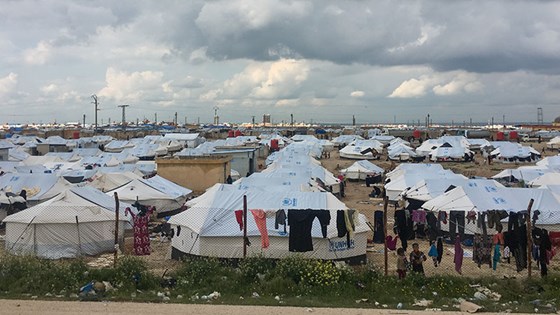 There is an urgent need for health services in the Al Hol camp in Syria. Credit: Red Cross 