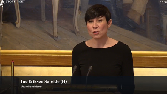 Utenriksminister Ine Eriksen Søreide på Stortingets talerstol under redegjørelsen om viktige EU- og EØS-saker. Bilde: Fra stortinget.no