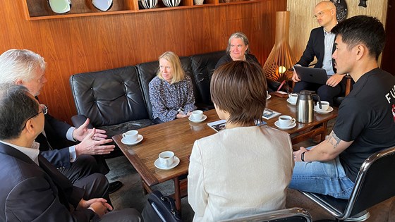 Utenriksministeren og Norges ambassadør  møtte representanter for norske bedrifter i  Japan. Foto: Guri Solberg, UD