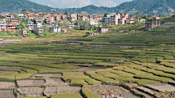 Verden - og Nepal - må bli bedre til å takle klimaendringene for å unngå økt antall fattige. Foto: Ken Oppbrann