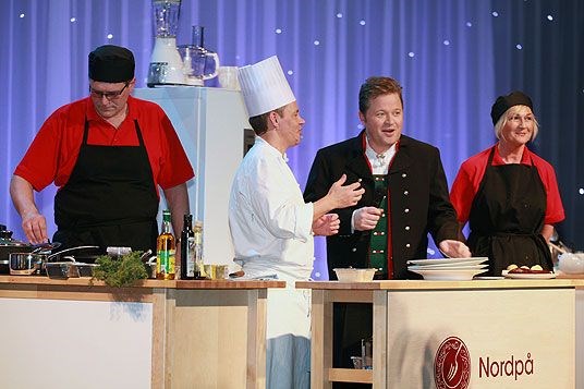 Kokkene i laget Nordpå i aksjon under finalen på Det Norske Måltid 2011.