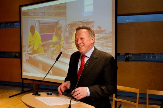 Landbruks- og matminister Lars Peder Brekk under dialogseminaret
