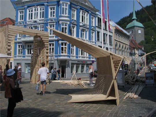 Trefest i Bergen. Bruk av tre. 