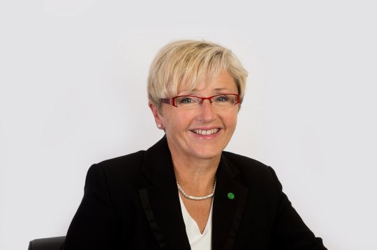 Portrett av Kommunal- og regionalminister Liv Signe Navarsete