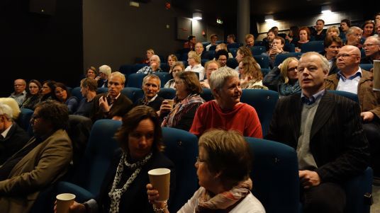 Deltakere på innspillsseminaret på Lillehammer kino 28. mai 2013.