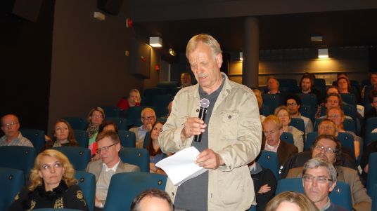Direktør i Film 3, Inge Tenvik, kommer med innspill på innspillsseminaret på Lillehammer kino.