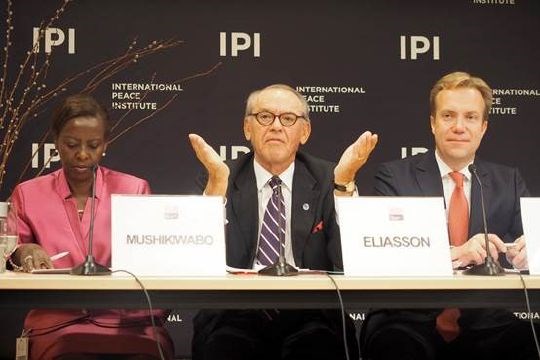 FNs visegeneralsekretær, Jan Eliasson, med Rwandas utenriksminister og utenriksminister Børge Brende på årets Trygve Lie Symposium om ”Human Rights Up Front”. Foto: Ruth Kristina Breivik