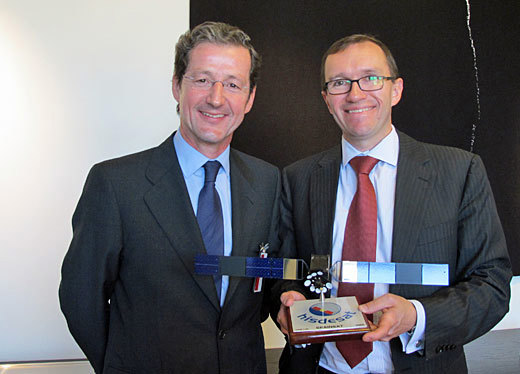Espen Barth Eide og Hisdesat-sjef Roberto Lopez