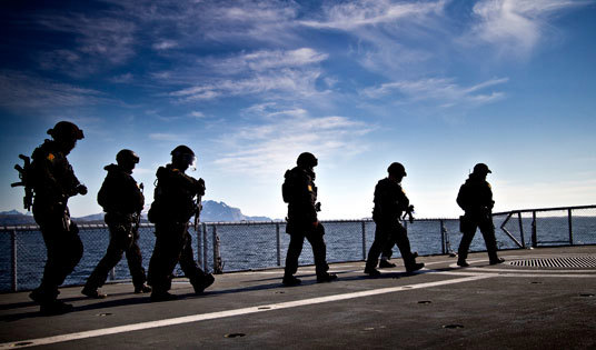 Politiets beredskapstropp på Øvelse Gemini 2012. Foto: Thor Håkon Ulstad, Forsvaret