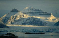 Regjeringen vil bevare uberørt natur på Svalbard. Foto: Norsk polarinstitutt