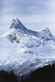 Solvågtind, Junkerdal nasjonalpark