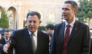 Statsminister Siniora og statsminister Stoltenberg. Foto: Scanpix