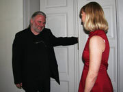 Kulturminister Anniken Huitfeldt presenterer Grottens nye beboer, Jon Fosse, 16. mai 2011. Foto: KUD/Karen Moe Møllerop