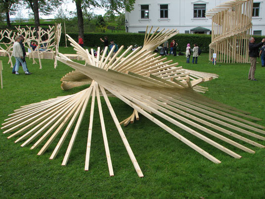 Bergen International Wood Festival - Tre i sentrum. Foto: Dirk Kohlmann