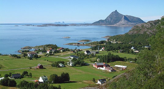 Tonnes i Lurøy